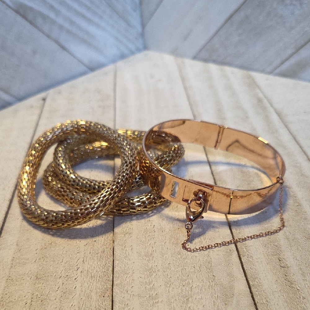 Set Of Braceletts 3 Faux Yellow Gold + 1 Faux Rose Gold Cuff